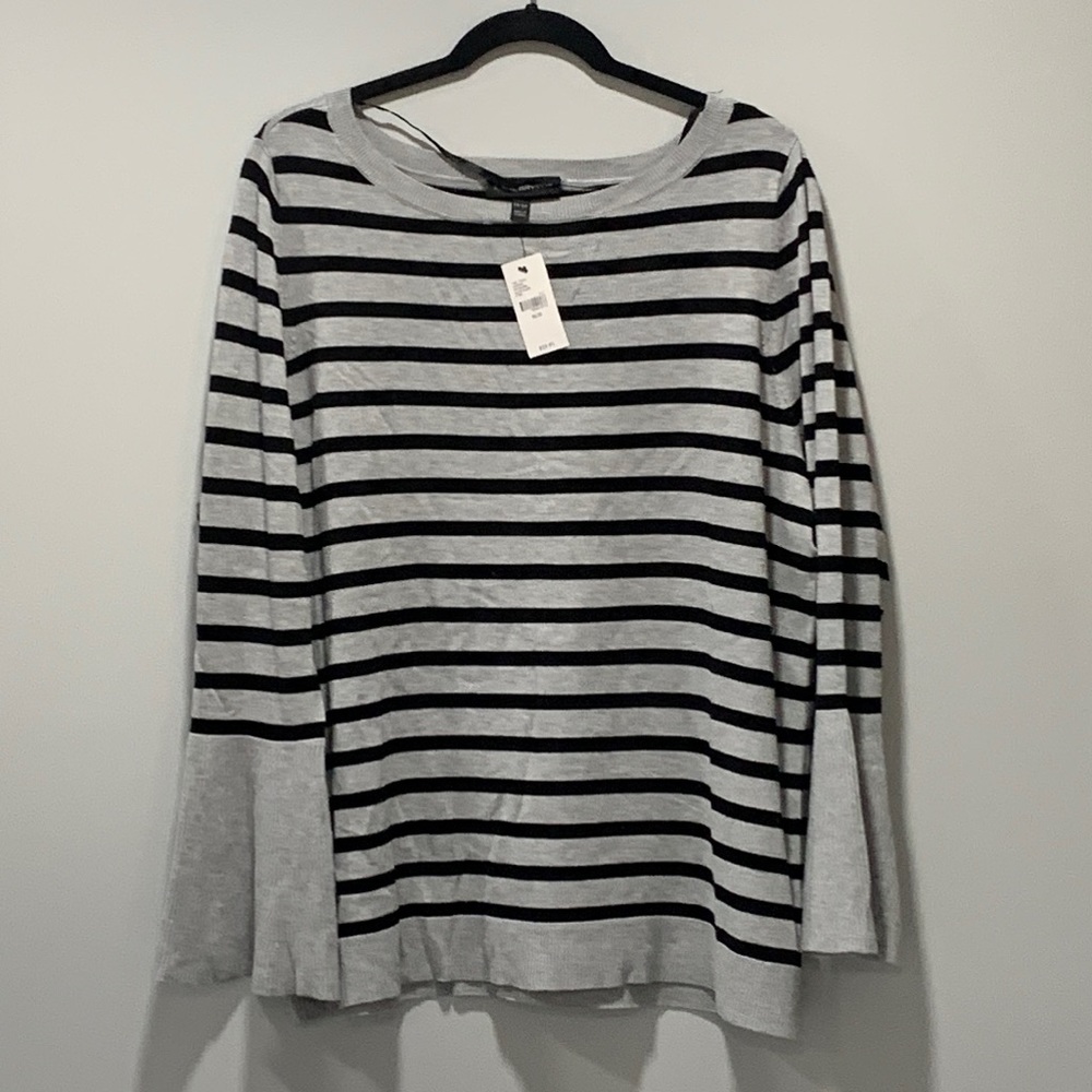 NWT Lane Bryant Bell Sleeve striped sweater. Black and gray- size 18/20